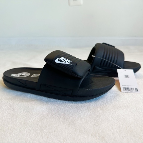 Nike NEW in BOX OffCourt Women’s Adjust Slide Black White, size 10 - Picture 4 of 16